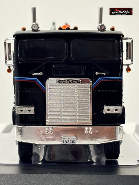 Camión Freightliner FLA 9664 Terminator 2 | Greenlight 1:43