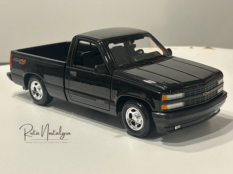 Chevrolet 454 SS Pick-up (1993) | Maisto 1:24 - Camioneta de culto