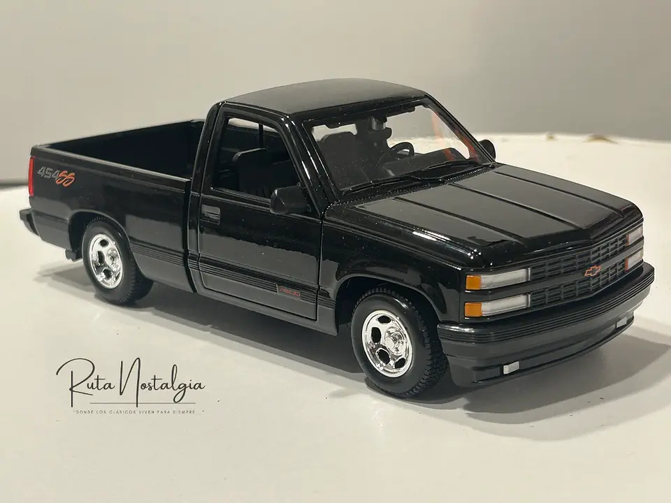 Camioneta Chevrolet 454 SS Pick-up (1993) | Maisto 1:24 1