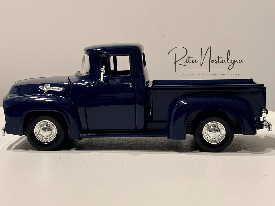 Camioneta Ford F-100 Pick Up (1956) | Motormax 1:24 8