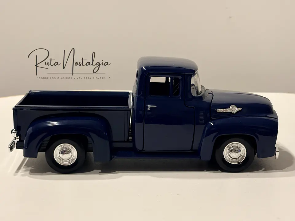 Camioneta Ford F-100 Pick Up (1956) | Motormax 1:24 5