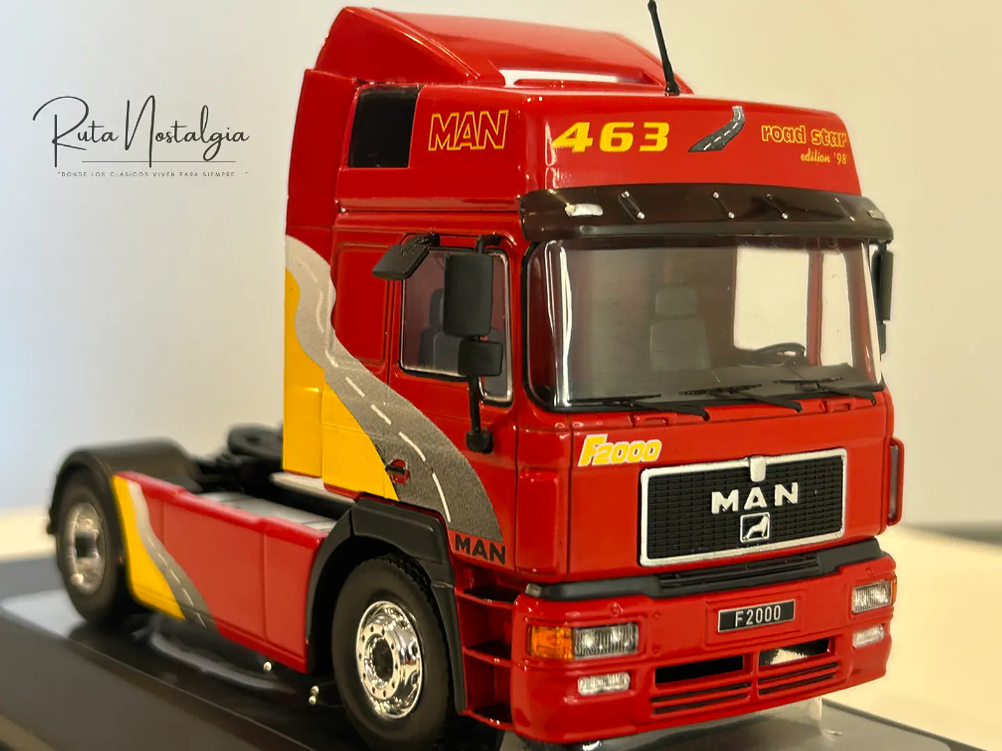 Camión MAN F2000 19.463 (1994) | IXO Escala 1:43 12