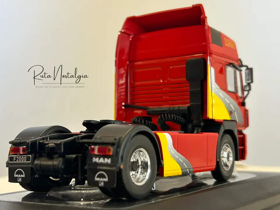 Camión MAN F2000 19.463 (1994) | IXO Escala 1:43 14