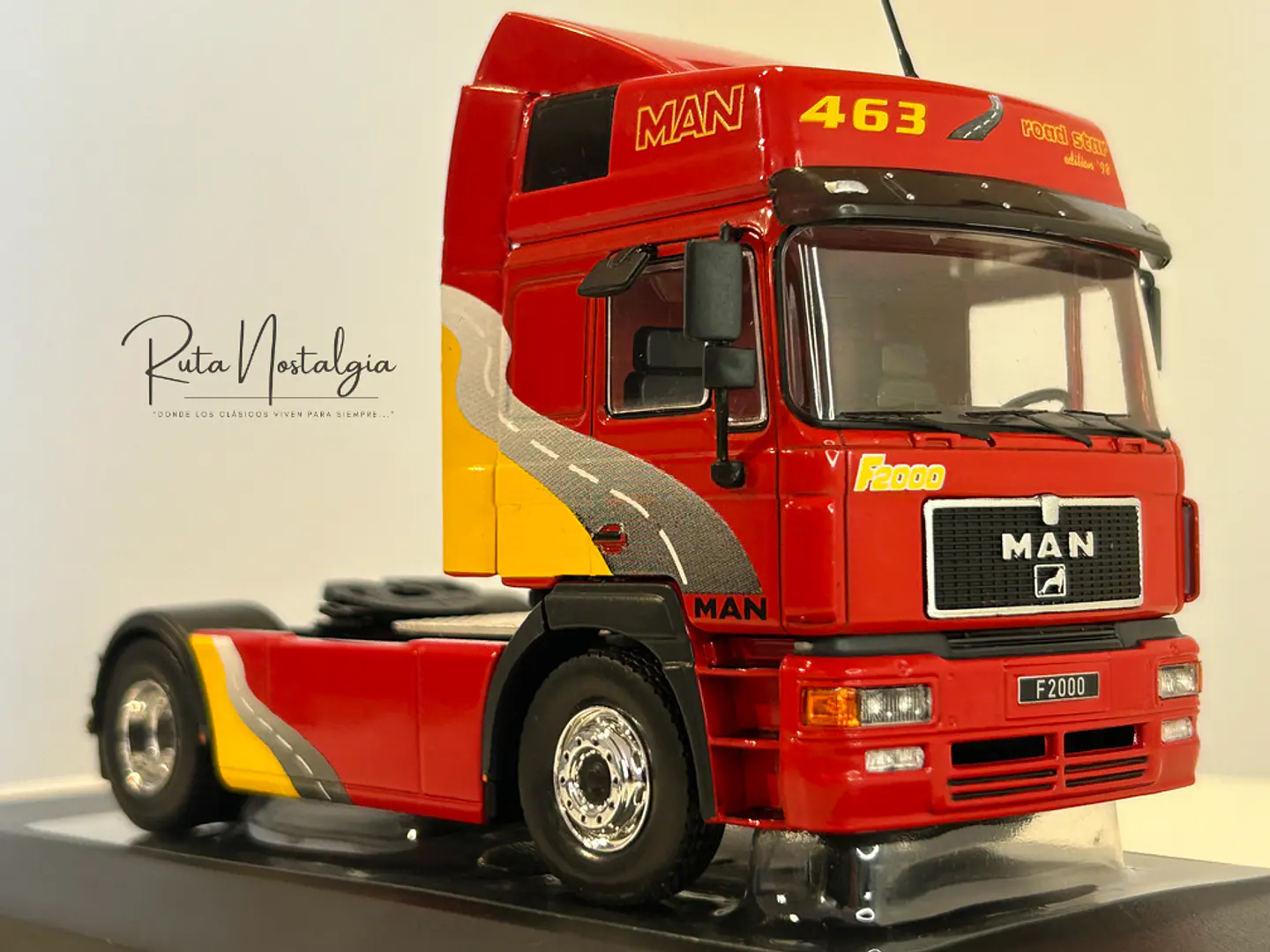 Camión MAN F2000 19.463 (1994) | IXO Escala 1:43 17