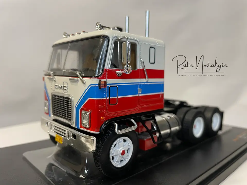 Camión GMC Astro 95 (1970) | IXO 1:43 Coleccionable 1