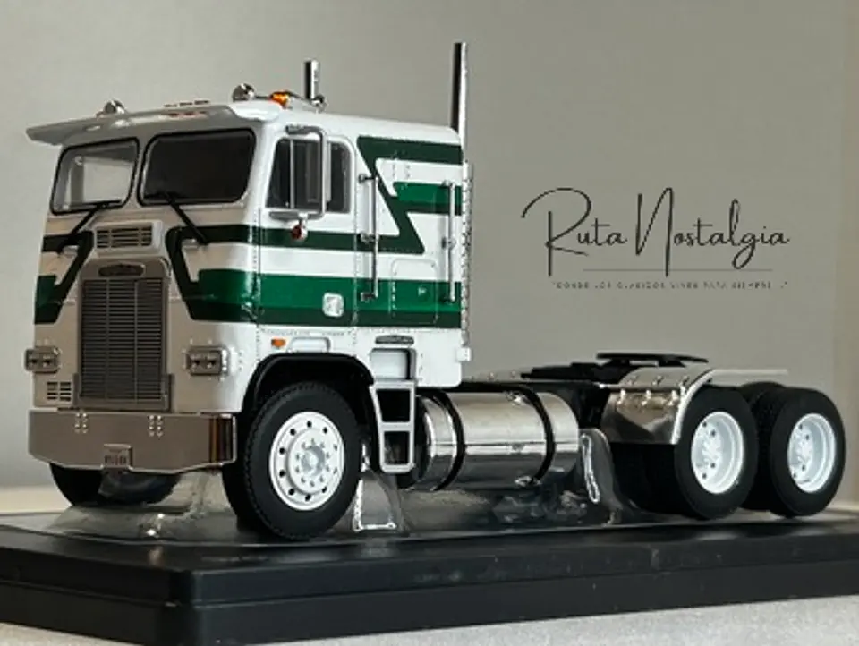Camión Freightliner FLA (1993) | IXO Escala 1:43 11