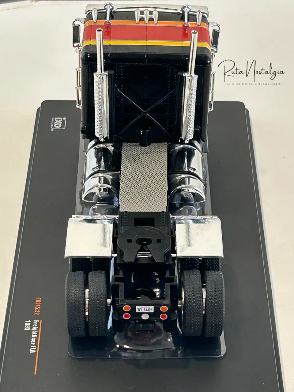 Camión Freightliner FLA (1993) | IXO Escala 1:43 6
