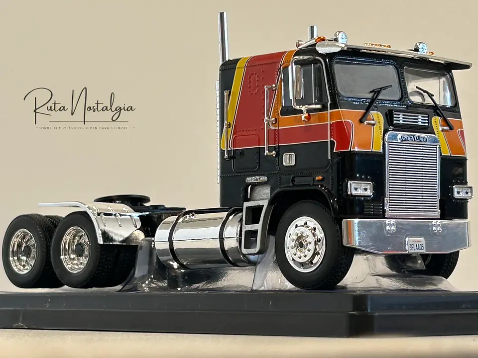 Camión Freightliner FLA (1993) | IXO Escala 1:43 9