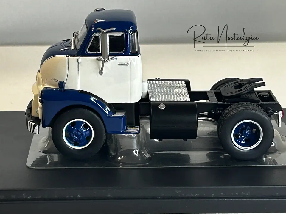 Camión GMC 950 COE (1955) | IXO 1:43 Coleccionable 7
