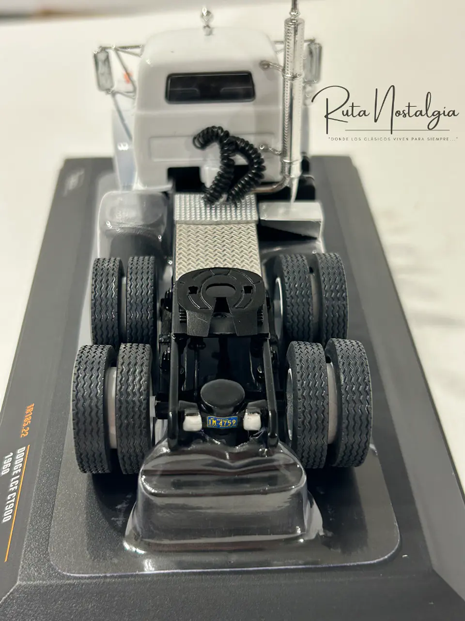 Camión Dodge LCF CT900 (1960) | IXO Escala 1:43 6