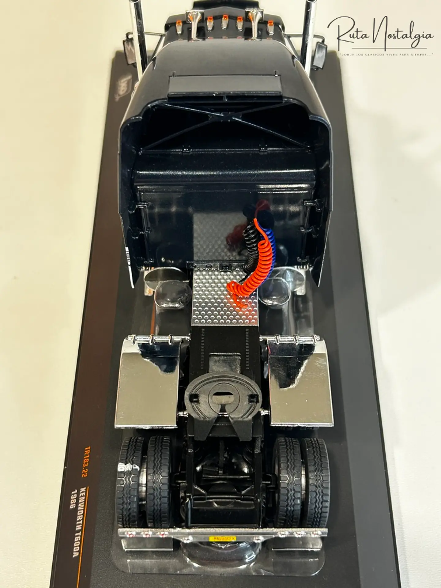 Camión Kenworth T600 (1986) | IXO Escala 1:43 6