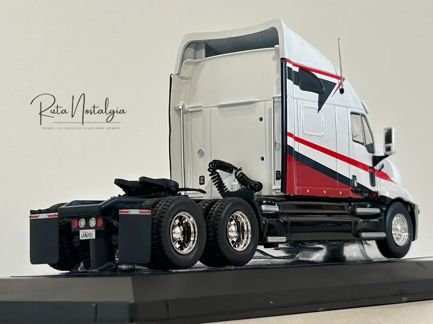 Camión Kenworth T2000 (1998) | IXO Escala 1:43 7