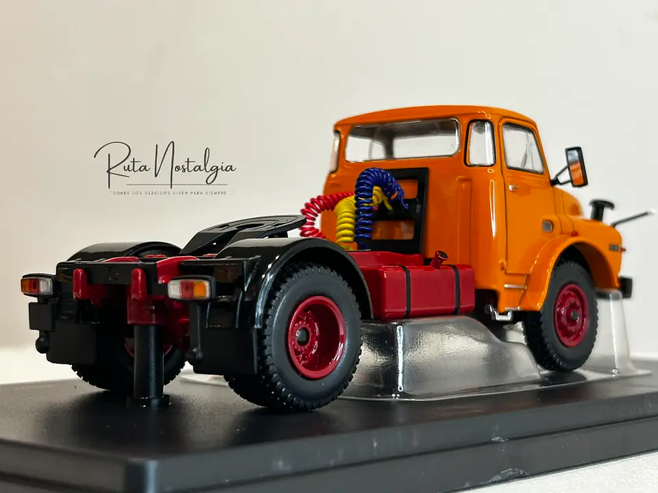 Camión MAN 19.280H (1971) | IXO 1:43 Coleccionable 7