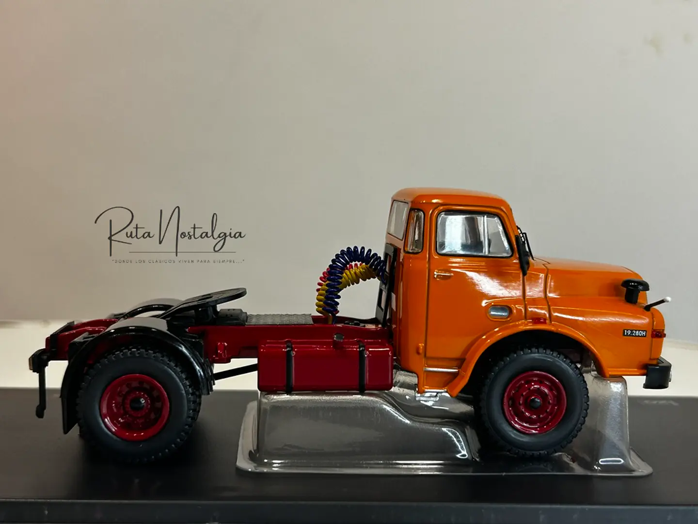Camión MAN 19.280H (1971) | IXO 1:43 Coleccionable 8