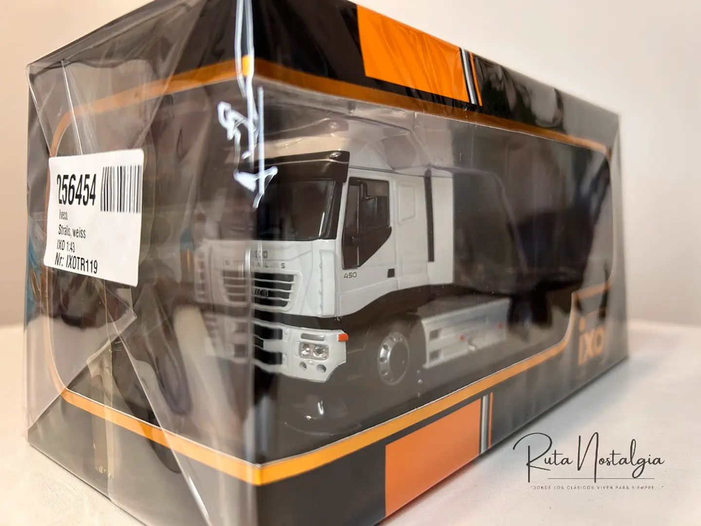 Camión Iveco Stralis 2012 | IXO 1:43 Coleccionable 10