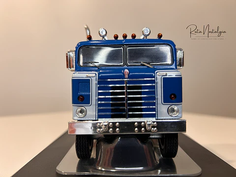 Camión Kenworth Bullnose 1950 | IXO 1:43