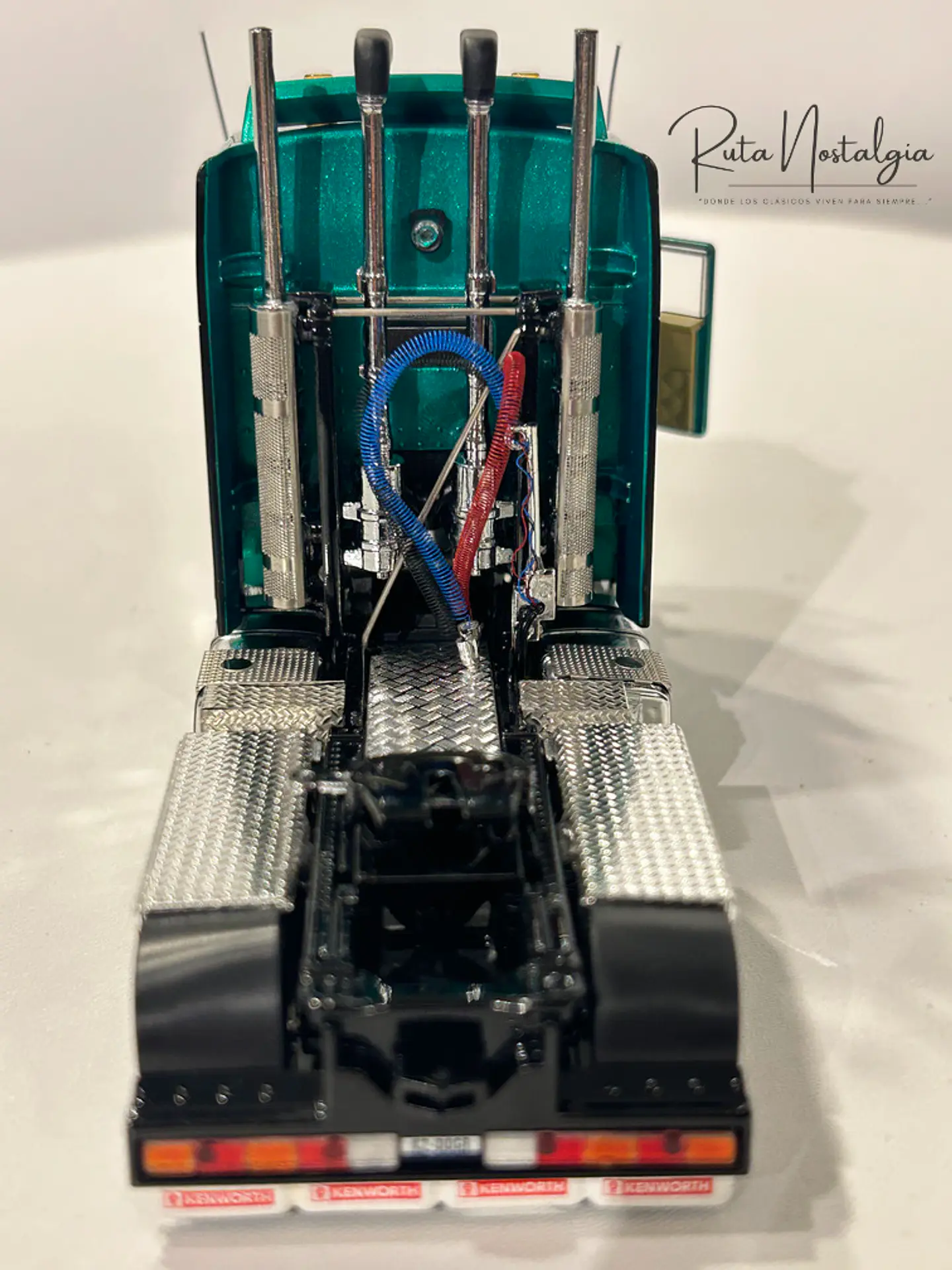 Camión Kenworth K200 | Drake 1:50 Coleccionable 8