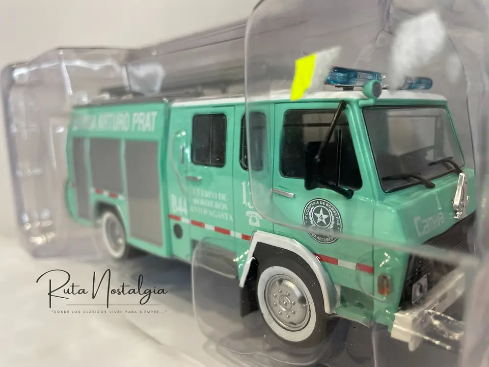 Camión de Bomberos Berliet 770 KB6 | Altaya 1:43 10