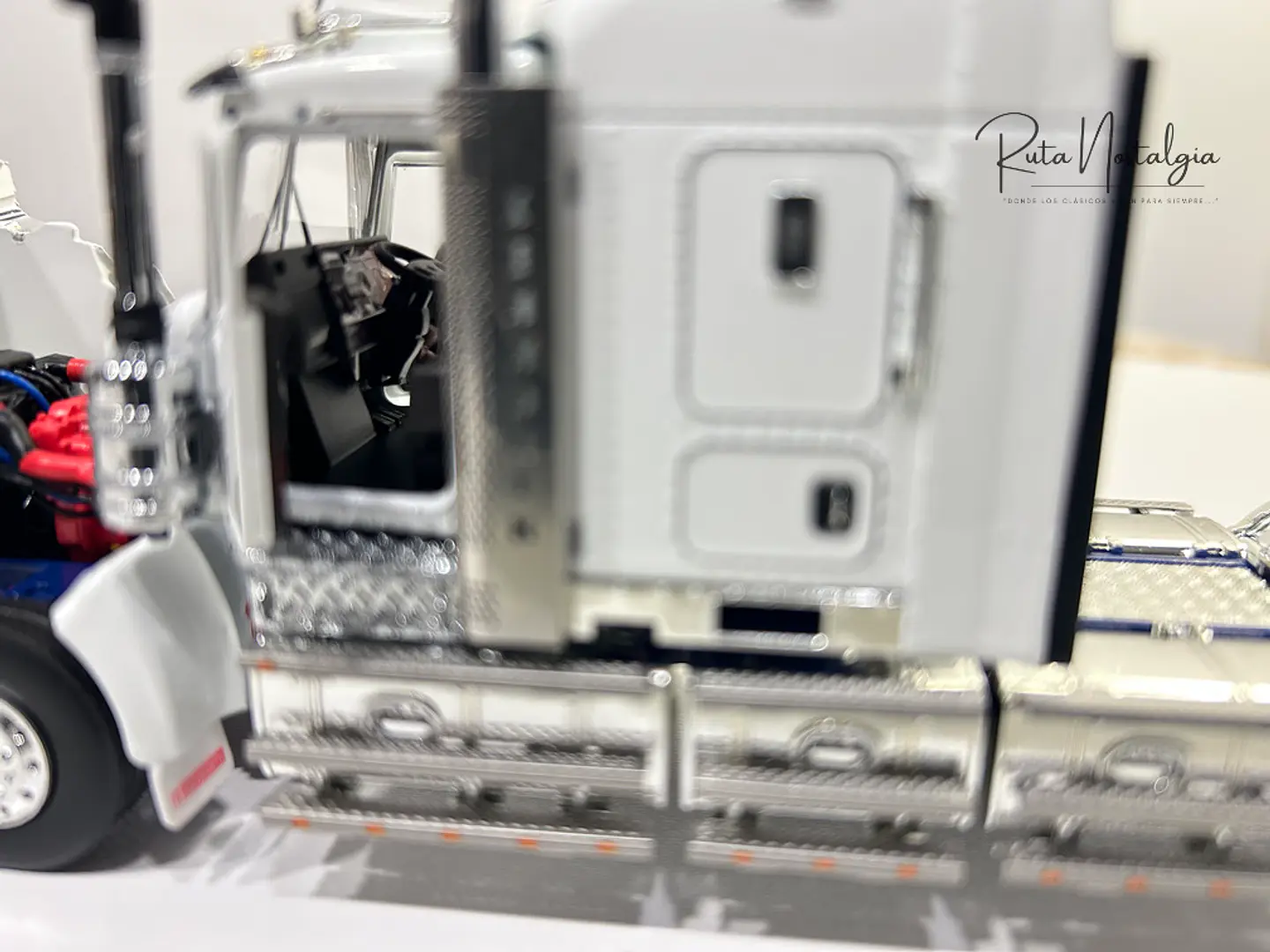 Camión Kenworth C509 | Drake 1:50 Coleccionable 4