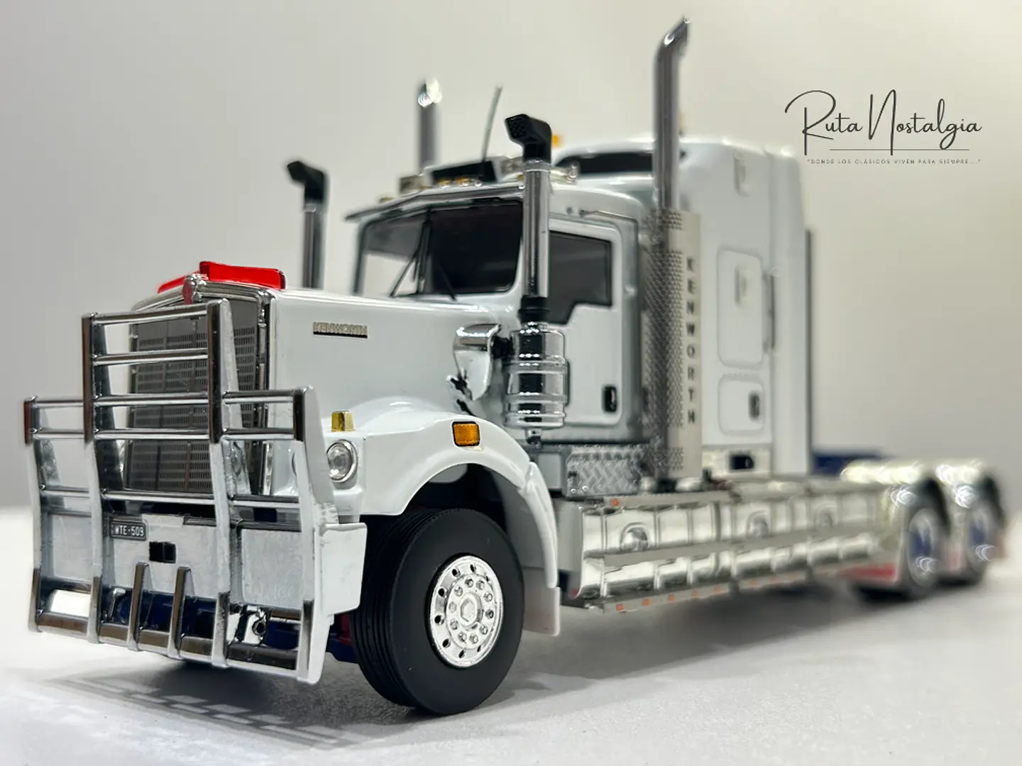 Camión Kenworth C509 | Drake 1:50 Coleccionable 7