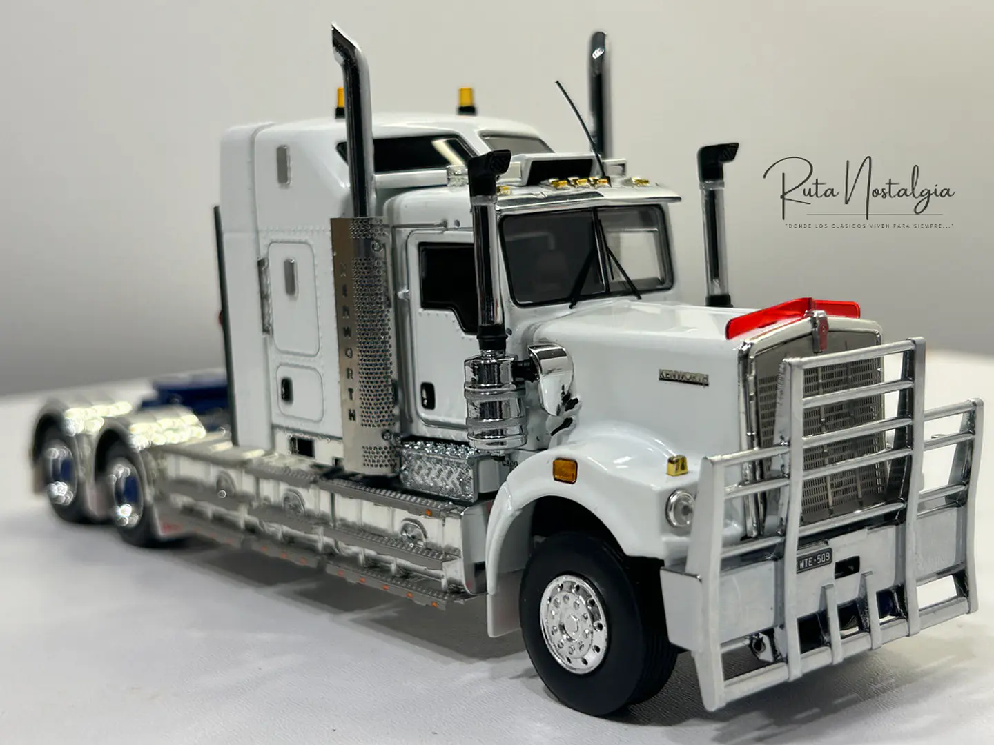 Camión Kenworth C509 | Drake 1:50 Coleccionable 13