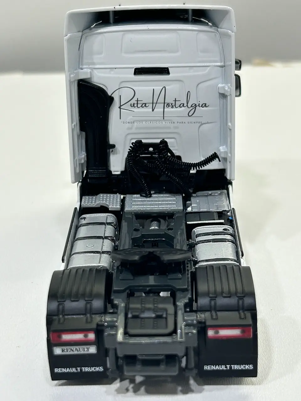 Camión WSI Renault T EVO 4x2 White Line Escala 1:50 7