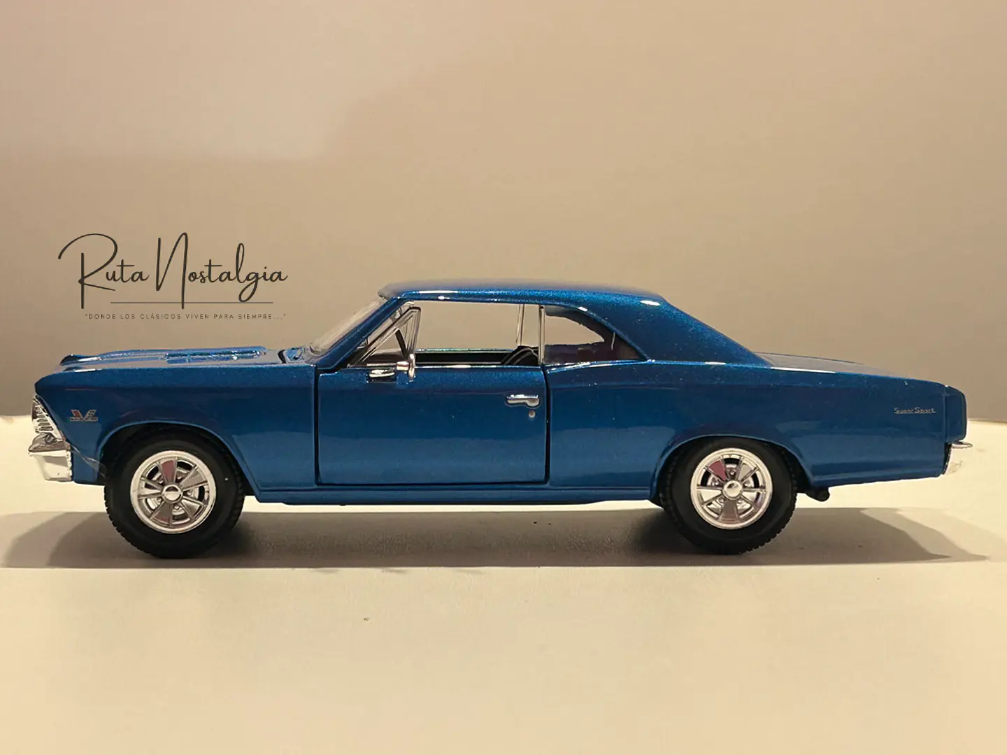 Auto Chevrolet Chevelle SS 396 (1966) | Maisto 1:24 6