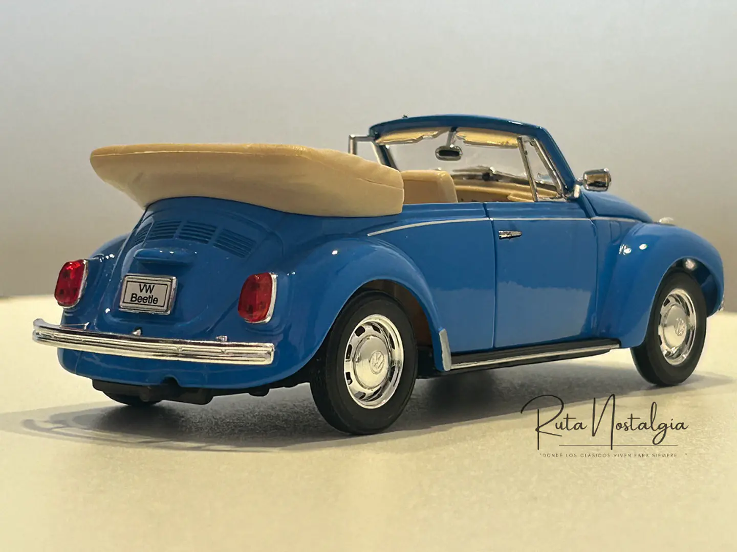 Auto Volkswagen Beetle Cabriolet | Welly 1:24 8