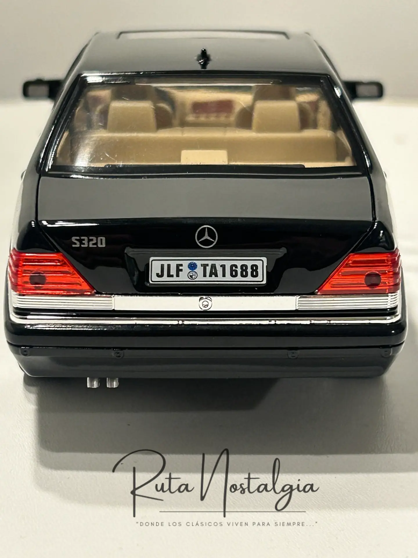 Auto Mercedes-Benz S320 W140 1:24 Coleccionable 7
