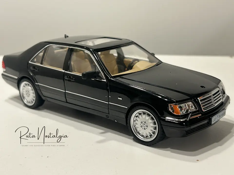 Auto Mercedes-Benz S320 W140 1:24 Coleccionable 1