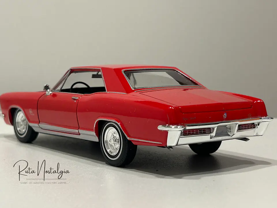 Auto Buick Riviera Gran Sport (1965) | Welly 1:24 6