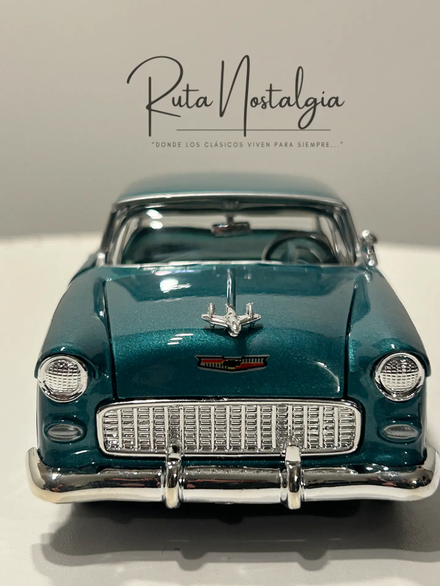 Auto Motormax Chevrolet Bel Air Hardtop 1955 1:24 3
