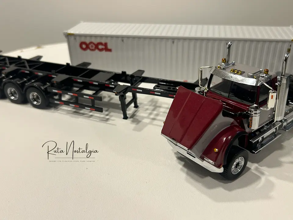 Camión Western Star 4900 SF Day Cab | Diecast Masters 1:50 3