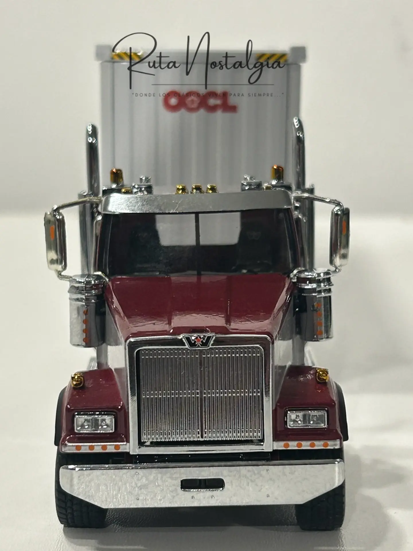 Camión Western Star 4900 SF Day Cab | Diecast Masters 1:50 5