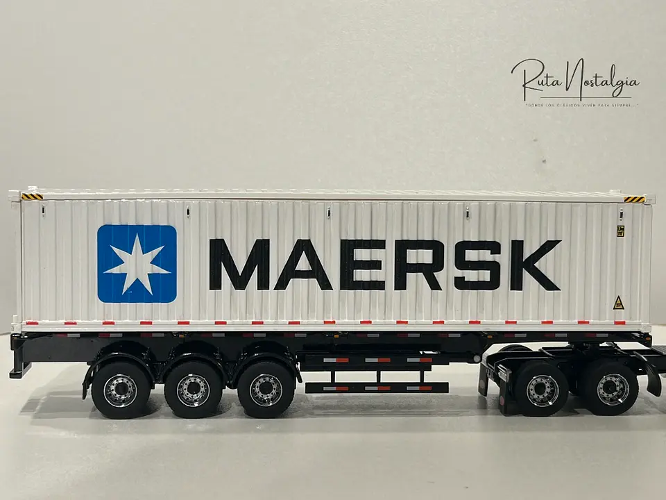 Camión Peterbilt 579 Day Cab + | Diecast Masters 1:50 12