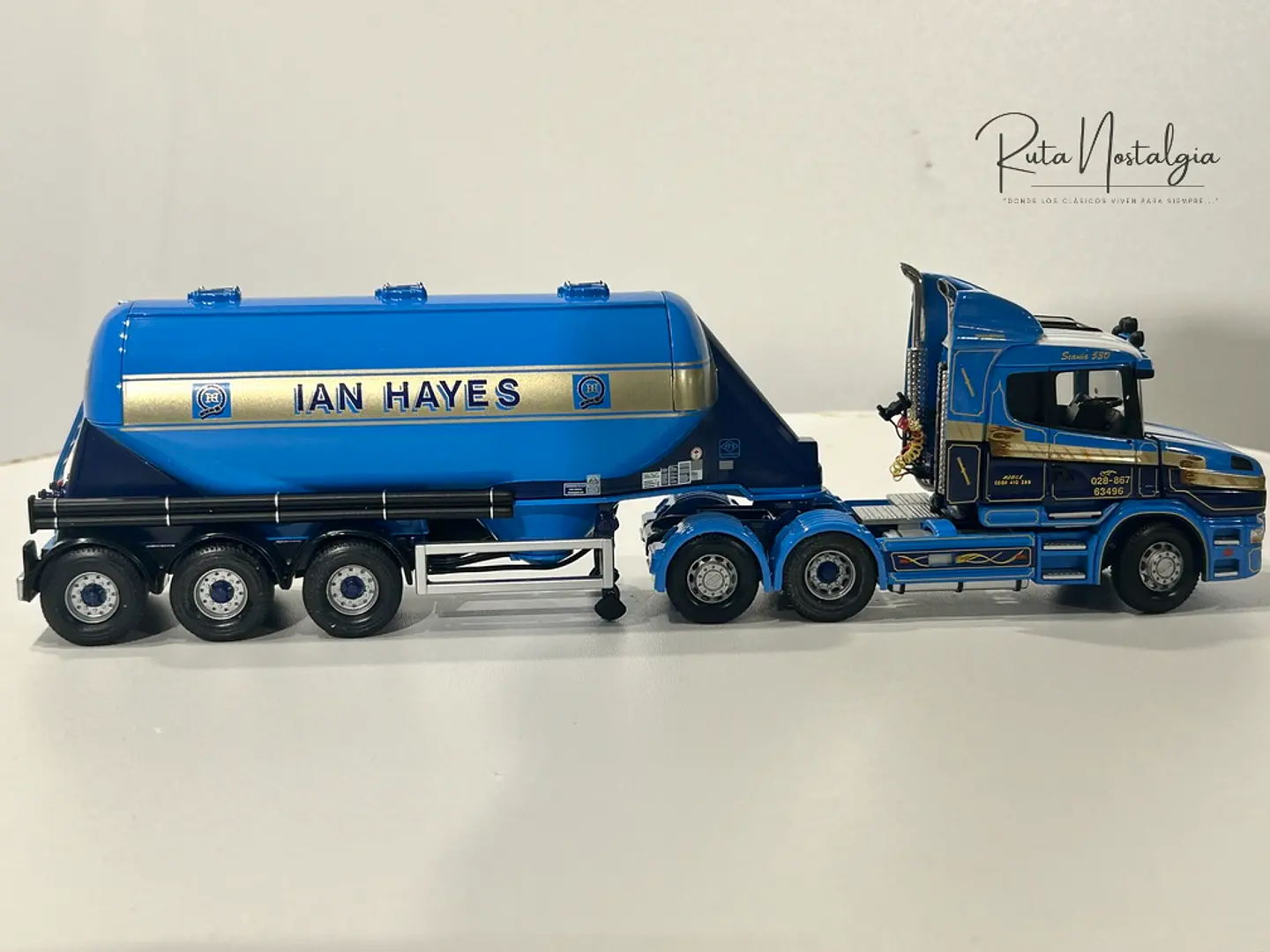 Camión Corgi CC12801 1:50 Scania T-cab + Tolva Feldbinder 10
