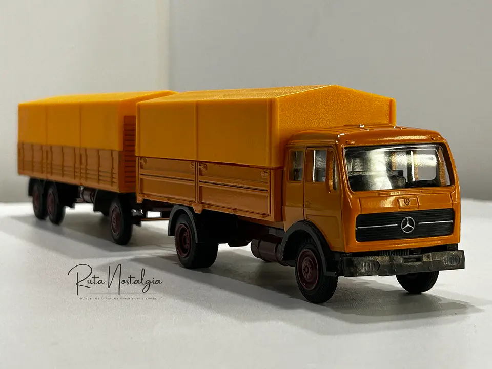 Camión Mercedes-Benz NG 1632/1932 con carro | NZG 1:50 1