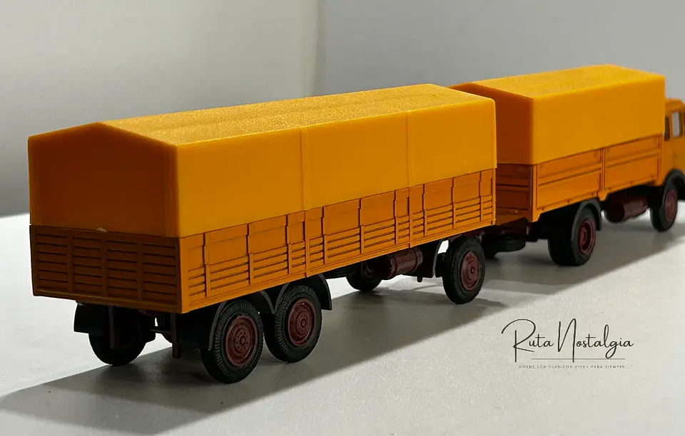 Camión Mercedes-Benz NG 1632/1932 con carro | NZG 1:50 7
