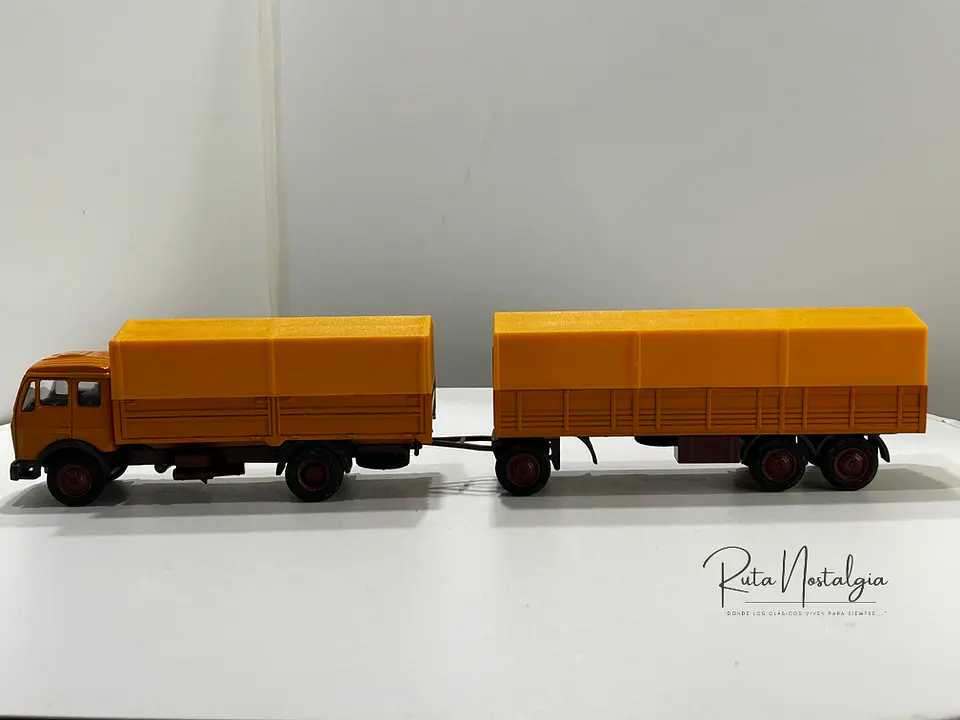 Camión Mercedes-Benz NG 1632/1932 con carro | NZG 1:50 5