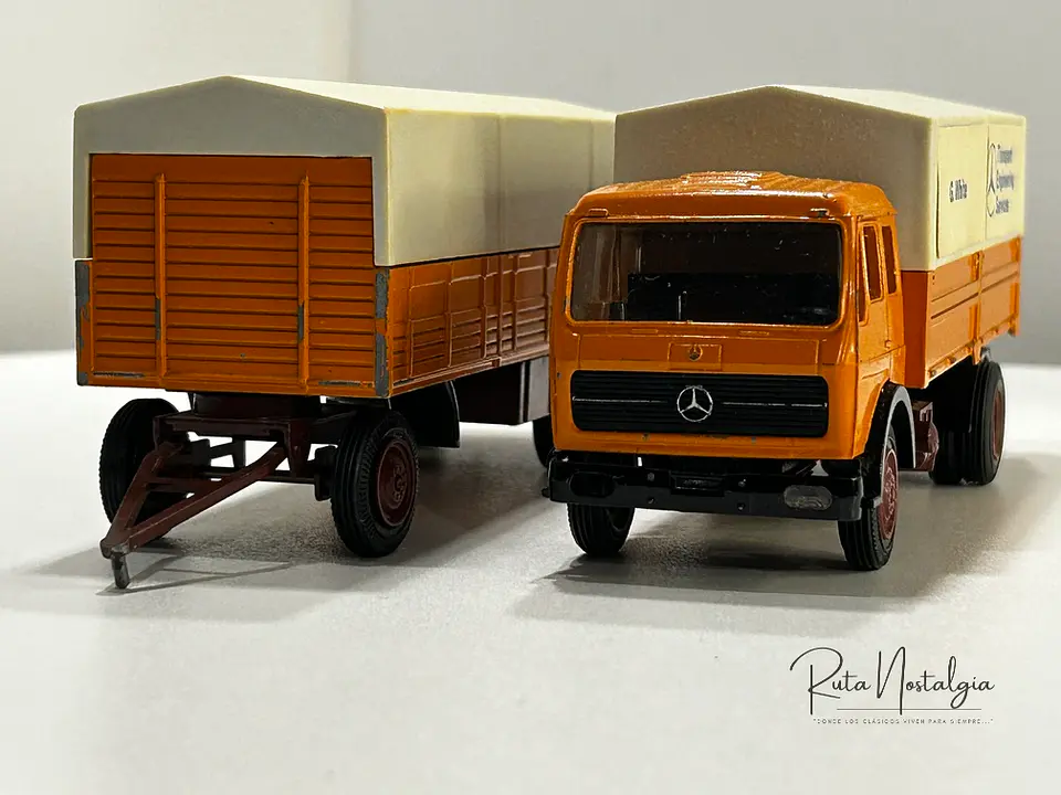Camión Mercedes-Benz NG 1632/1932 con carro | NZG 1:50 9
