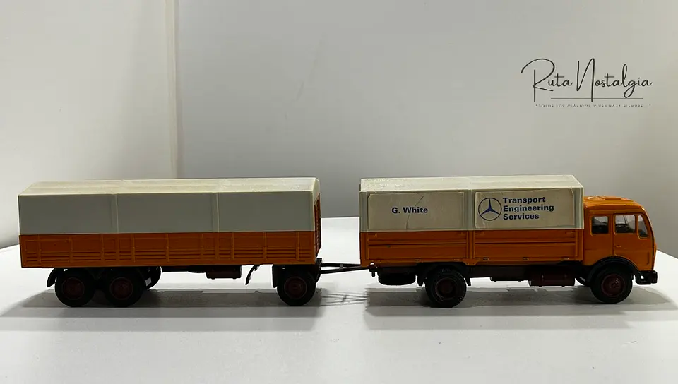 Camión Mercedes-Benz NG 1632/1932 con carro | NZG 1:50 14
