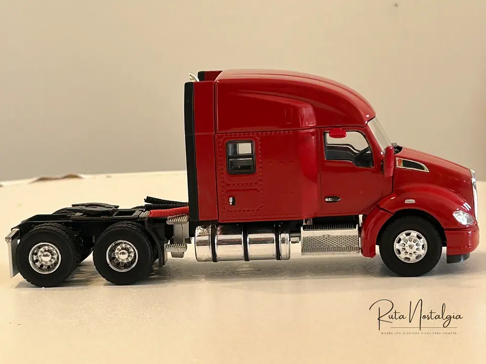 Camión Kenworth T680 6x4 | WSI 1:50 Coleccionable 9