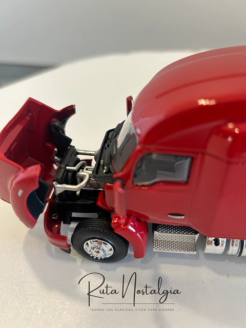 Camión Kenworth T680 6x4 | WSI 1:50 Coleccionable