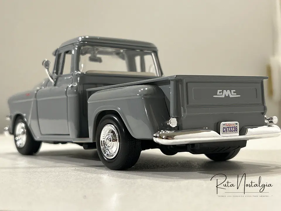 Camioneta GMC 100 Wideside Pickup | Motormax 1:24 6