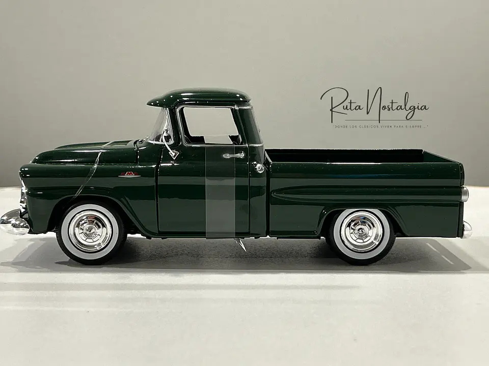 Camioneta GMC 100 Wideside Pickup | Motormax 1:24 26