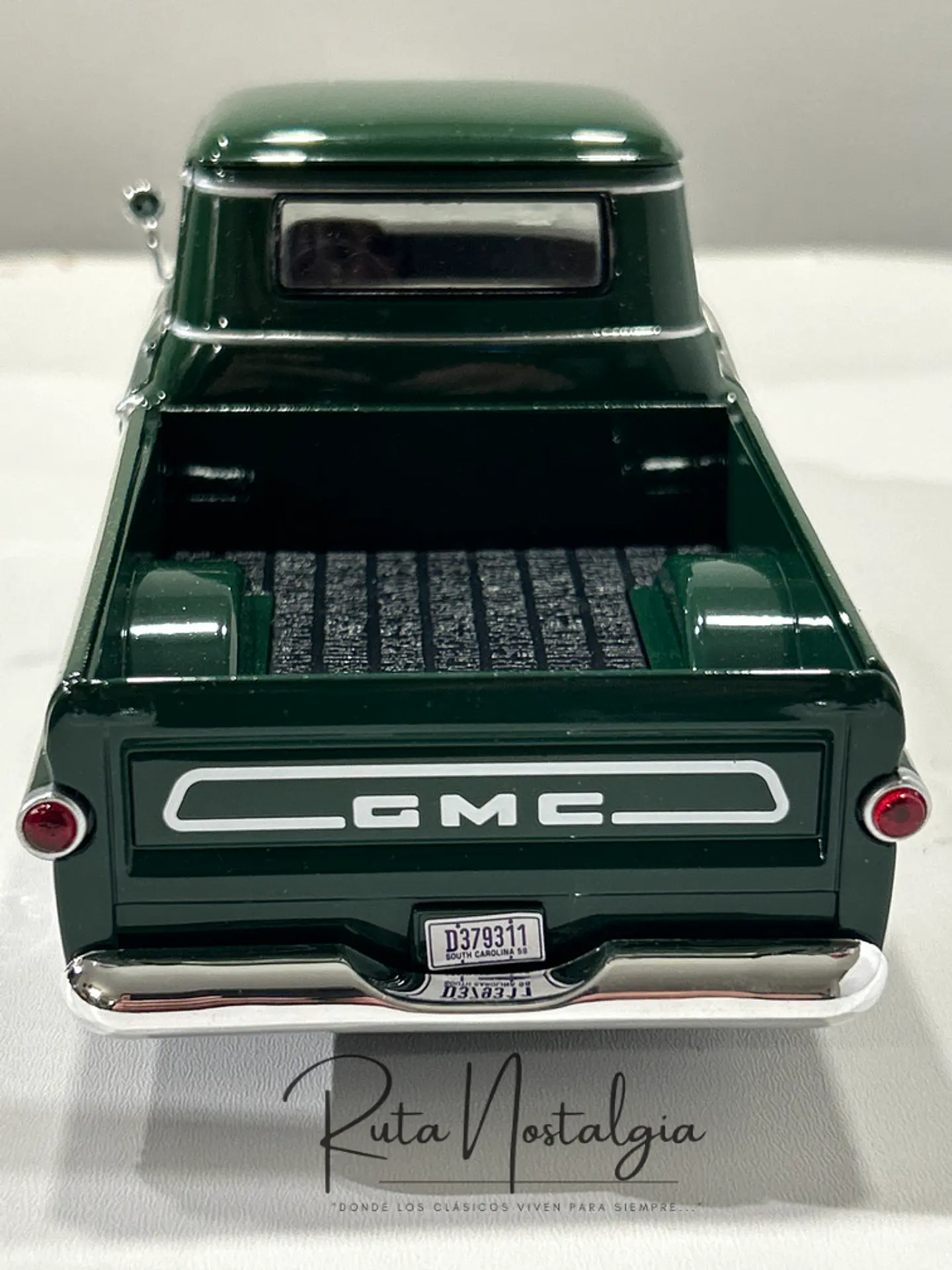 Camioneta GMC 100 Wideside Pickup | Motormax 1:24 28