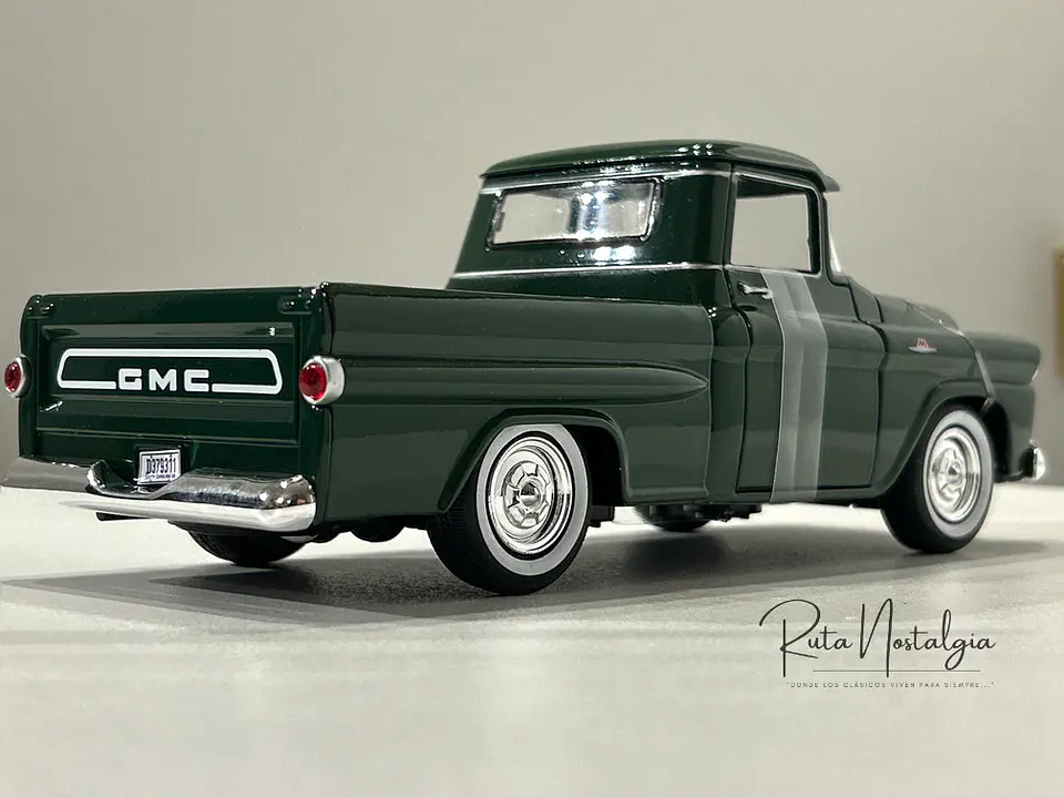 Camioneta GMC 100 Wideside Pickup | Motormax 1:24 29