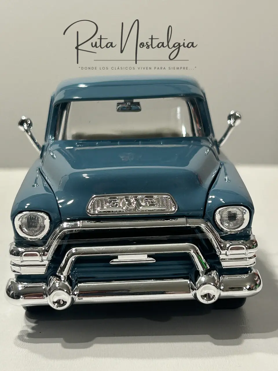 Camioneta GMC 100 Wideside Pickup | Motormax 1:24 14