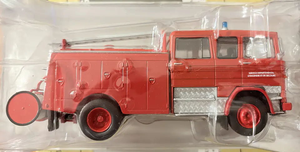 Camión de Bomberos Mercedes LP 1113 (1975) Edicola 1:43 4