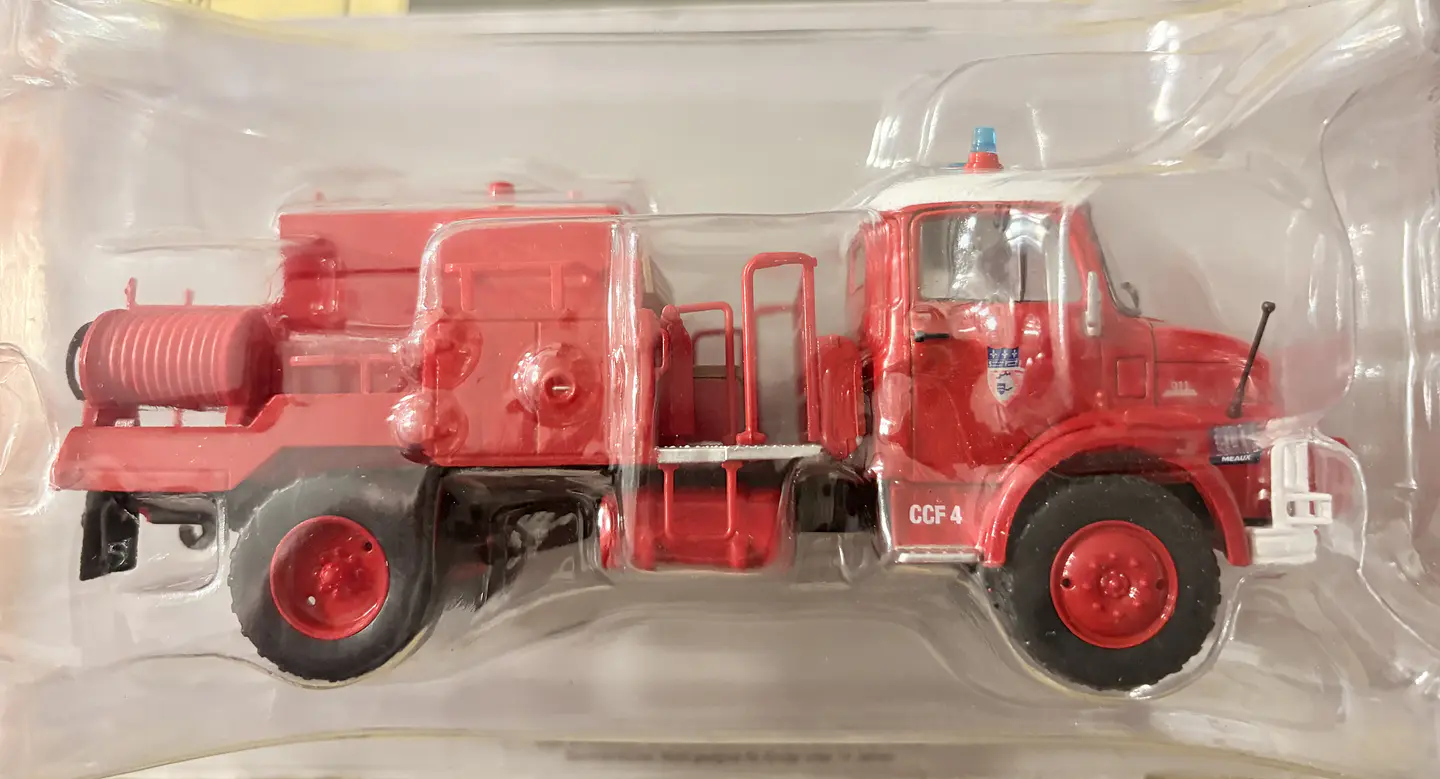 Camión de Bomberos Mercedes-Benz LAF 911 (1973) Edicola 1:43 4